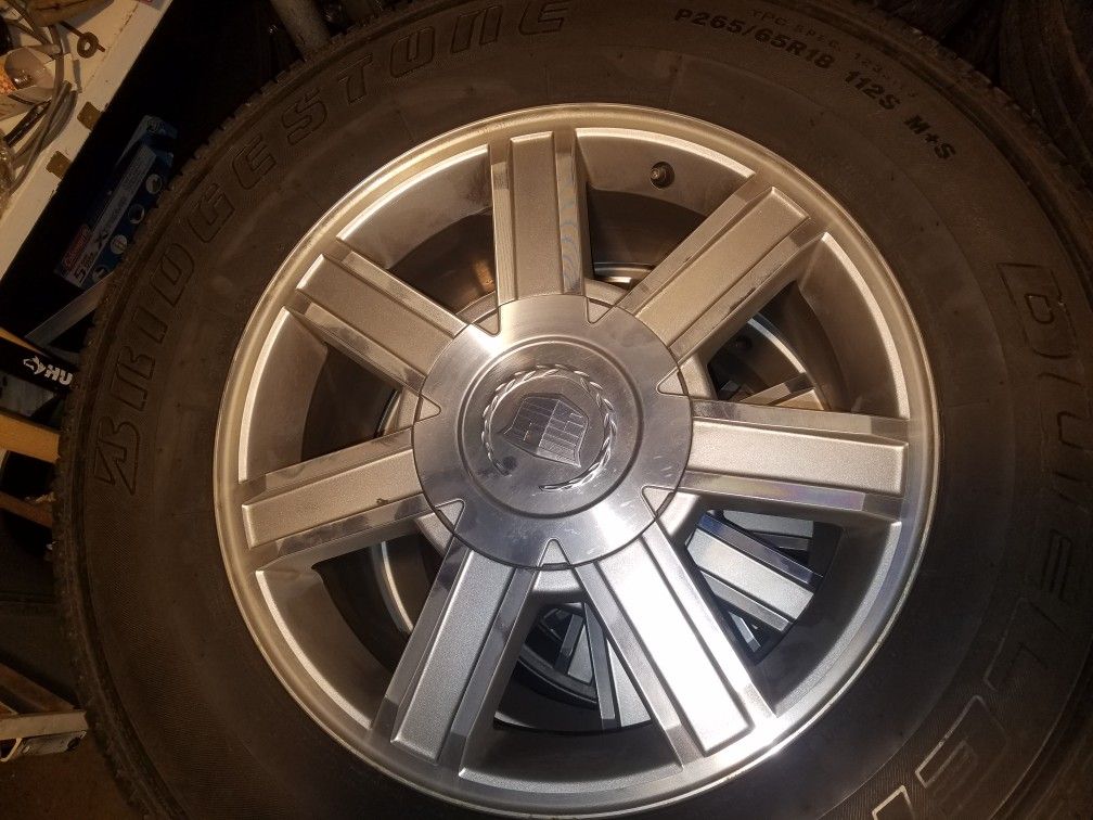 2005 OEM Cadillac Escalade wheels