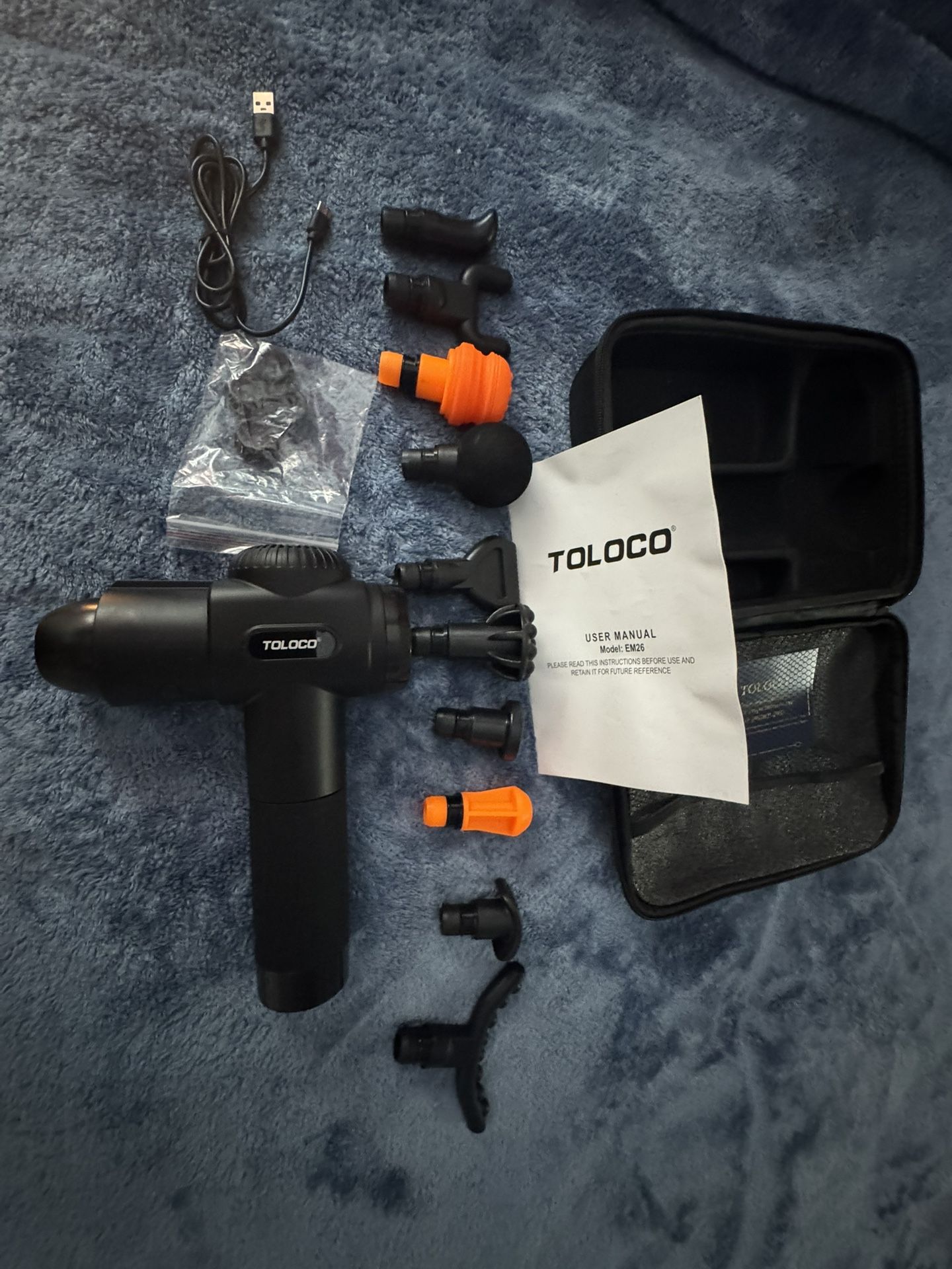 TOLOCO Pistola de Masaje de Relajación Muscular Alta Penetración 10 Cabezales de Masaje Reemplazables Operación Silenciosa Regalo ideal-Negro
