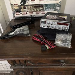 Cobra 200gtl DX  In Original Box 