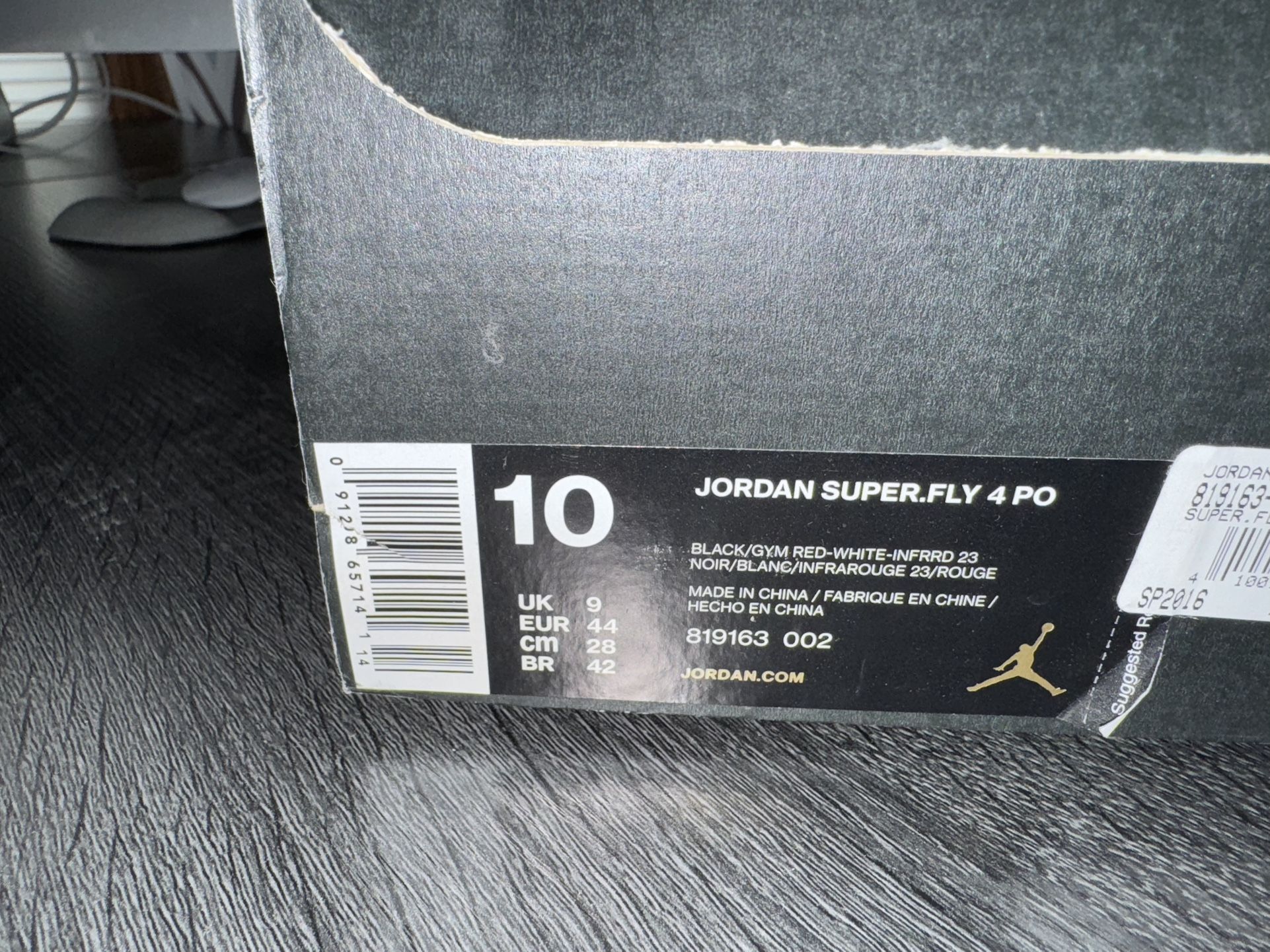 Jordan https://offerup.co/faYXKzQFnY?$deeplink_path=/redirect/