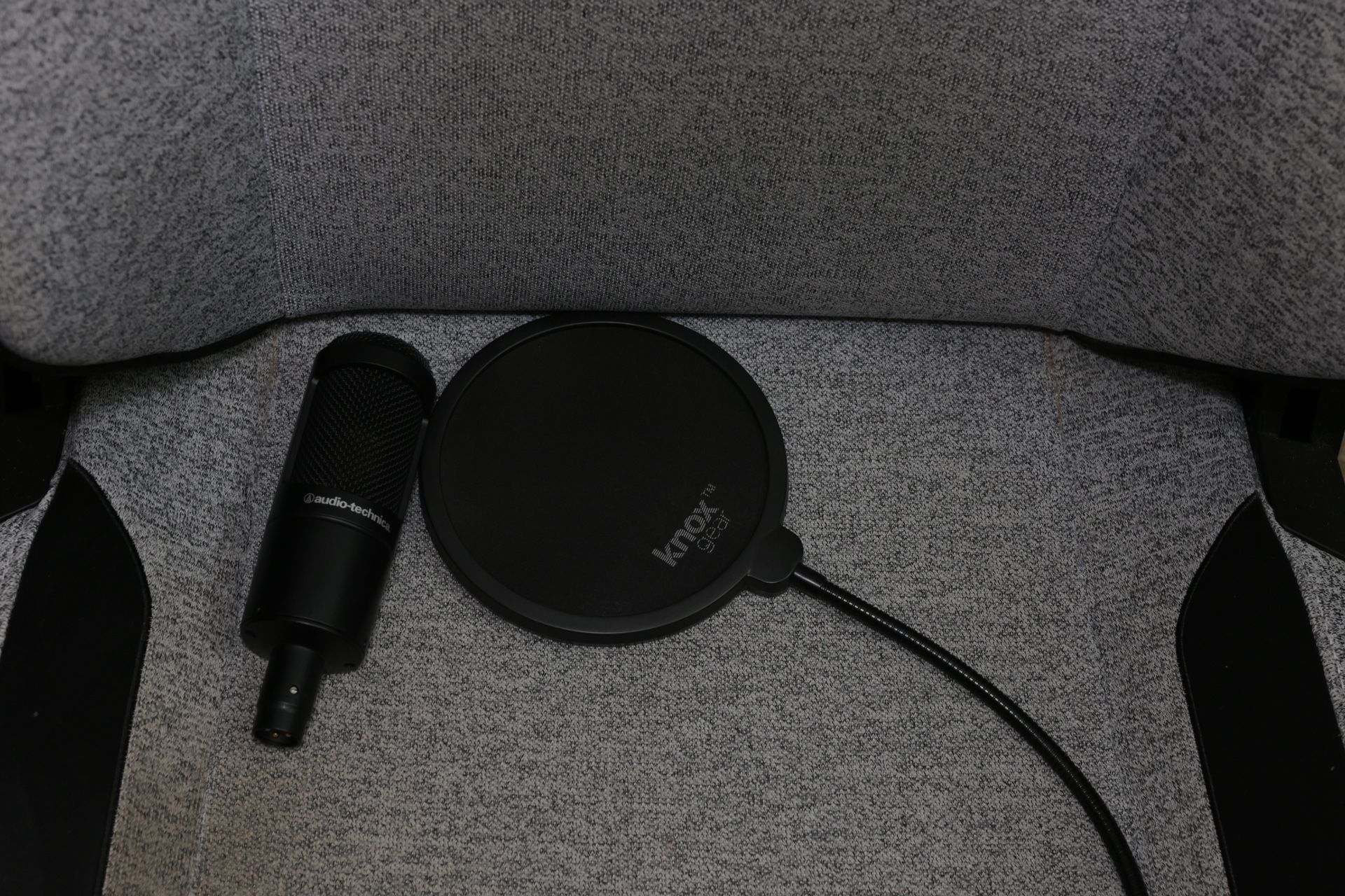 Audio Technica 2035 w/ Pop Filter