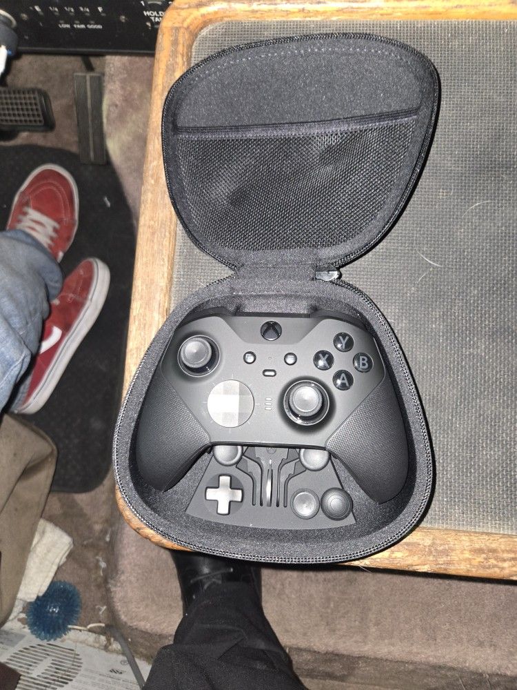 Xbox Elite Wireless Controller Series 2.