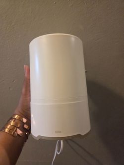 Frida Baby 3-in-1 Air Purifier, Sound Machine & Night Light -Barely used... Like New