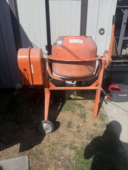 Cement Mixer ( Needs Fix )