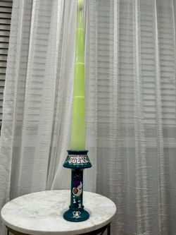 Vintage 1990s Mighty Ducks electronic sound saber