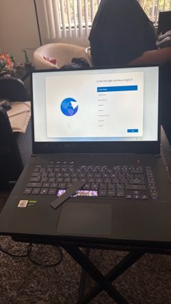 Asus Rog Laptop. PLZ See pics for details/description.