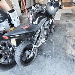 Very Low Mile Clean Kawasaki Ninja 650 Great Deal