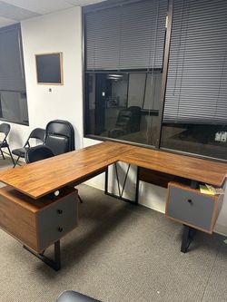 L shaped desk