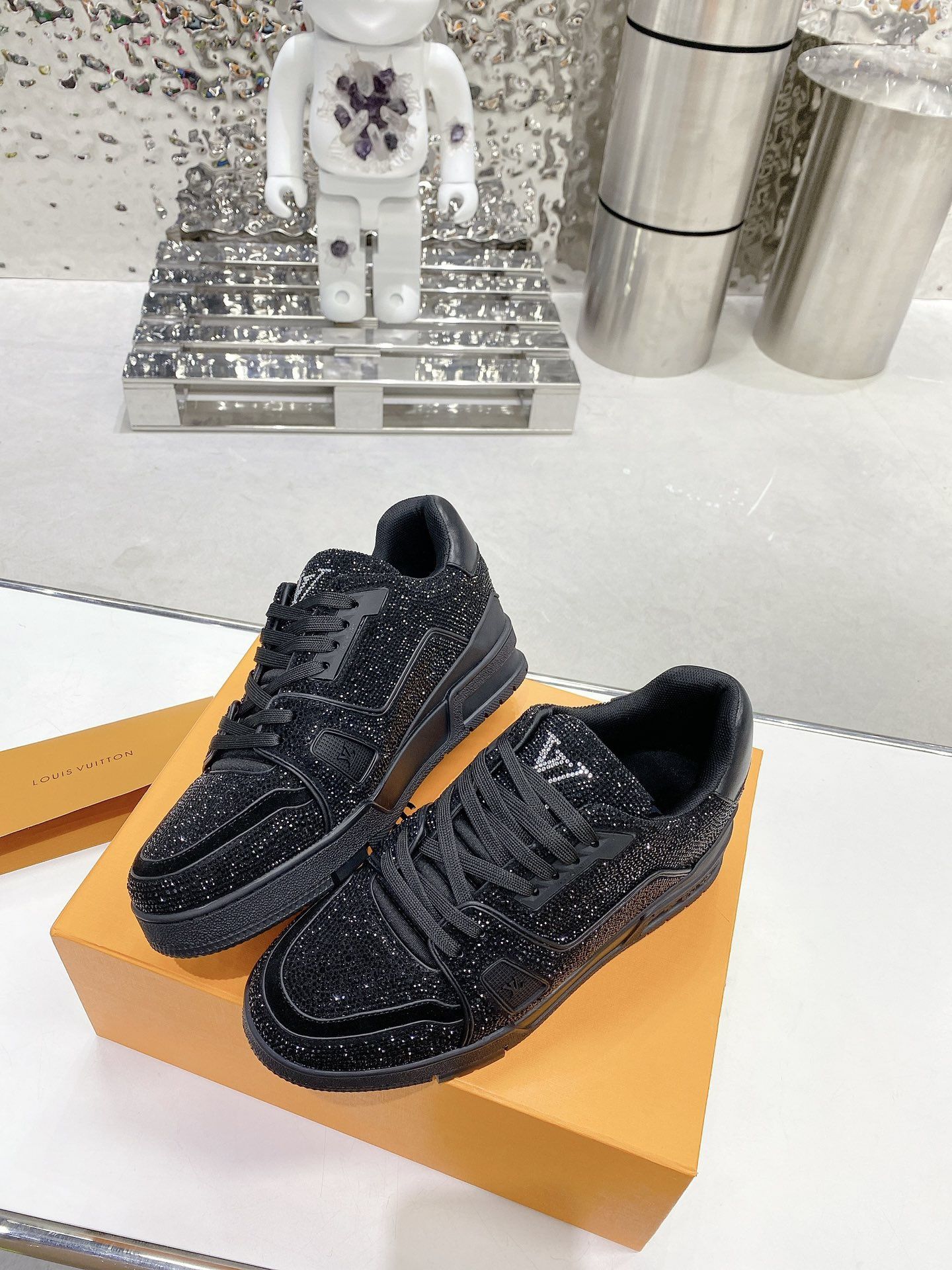 Unisex Classic Casual Sneakers