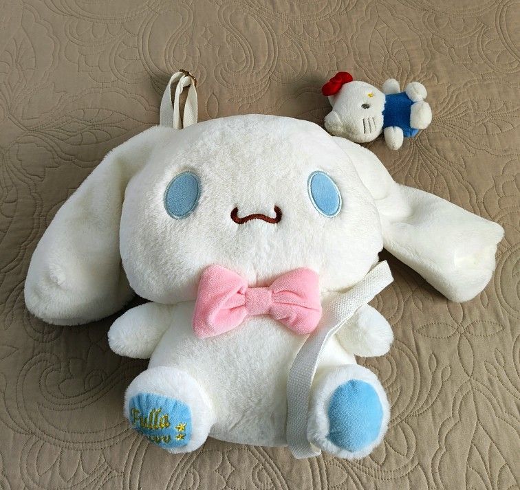 Cinnamon Roll Plush Purse/Backpack. Fontana Pickup.