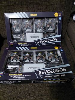 2025 Panini Revolution NFL Trading Cards Bundle Box