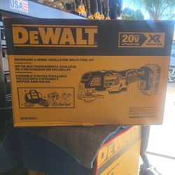 Dewalt Multi Tool Set Battery And Charger 