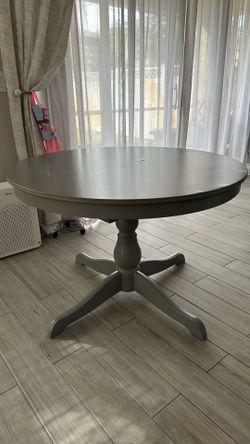 Ingatorp IKEA expandable table, Gray