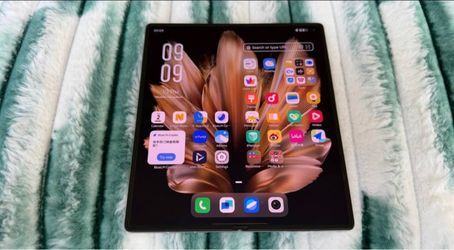Like New Unlocked Vivo X FOLD3 Pro 512gb white