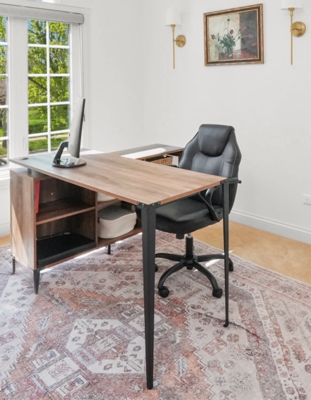 L Shaped Desk And Office Chair