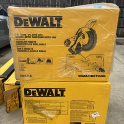 Dewalt 15 Amp Corded 12 in. Compound Double Bevel Miter Saw
