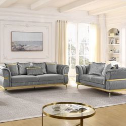 Brand New Elegant Chestfield Gold Accent Sofa Loveseat 