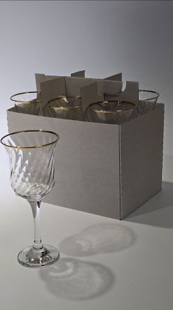 Crystal wine glasses set