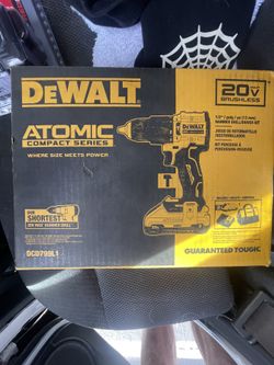 DeWalt Atomic 20v Compact Drill
