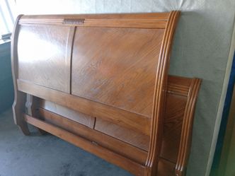 King sleigh bed with box spring & mattress