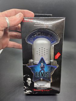 Elvis Presley 2015 Microphone Musical Ornament Plays Burning Love New