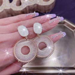 New Earrings Available In Two Colors 