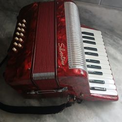 Silvertone Accordion 