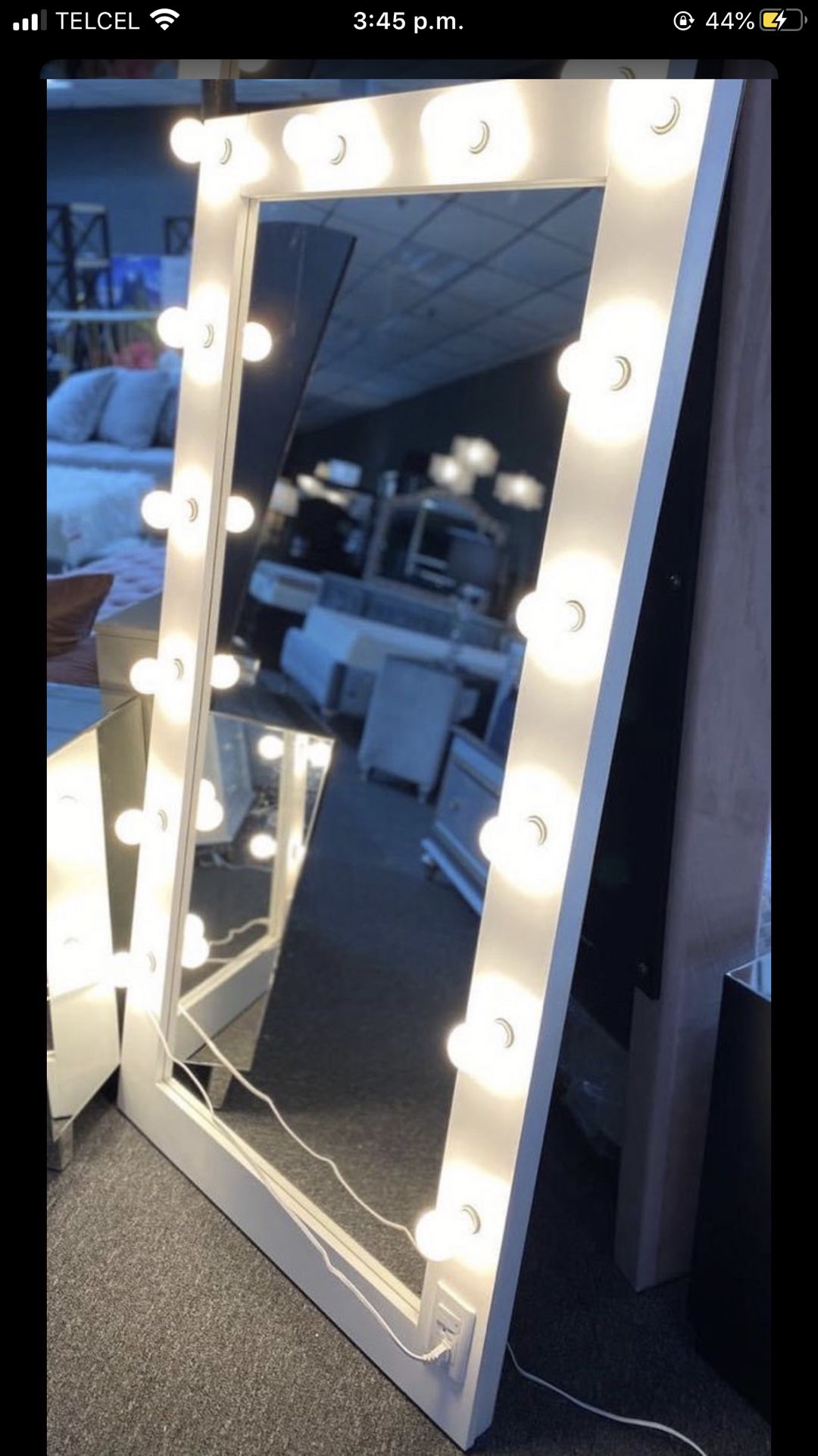 New stand mirror with ligths/29 down
