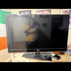2011 LG TV