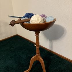 Yarn Table