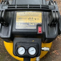 Air Compressor 