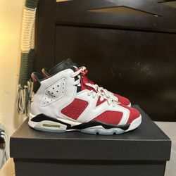 Retro 6 "Carmine" 