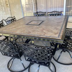 9 Pieces Patio Table Set Like New 