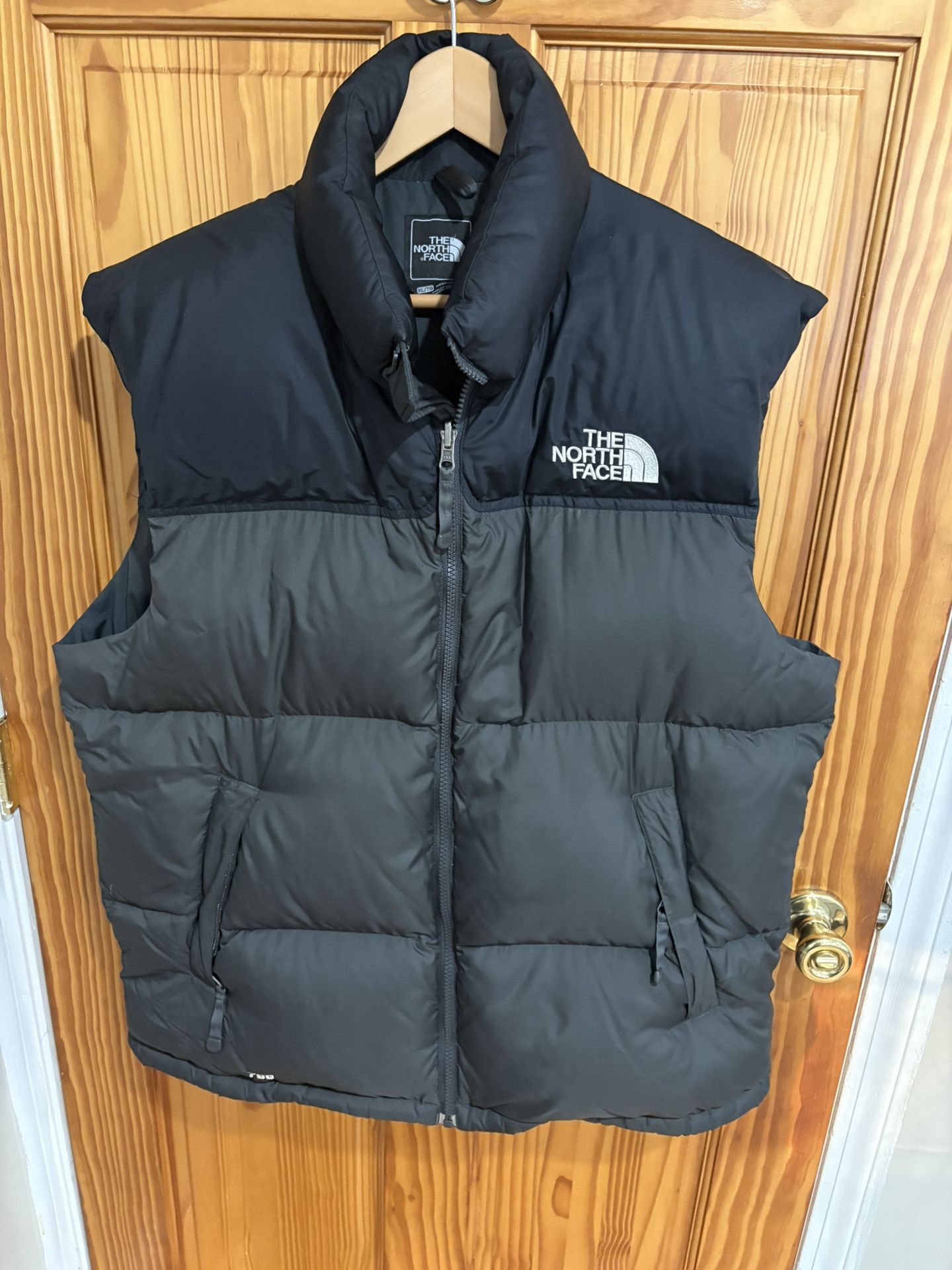 North Face Mens Vest Down 700 Size XL Patagonia Carhartt Nike Adidas Jordan’s Weights Toys Jersey Jacket. Pick Up 61st and 1st