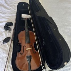 Child’s Violin. 