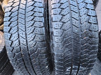 Selling (2) tires 275/60r20 Bridgestone dueler A/T