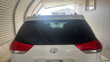 2014 Toyota Sienna