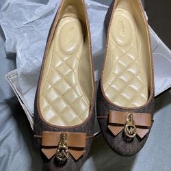 Michael Kors Flats