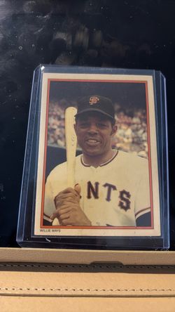 WILLIE MAYS