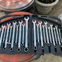Stanley 10 PieceWrench Set Sae And Metric
