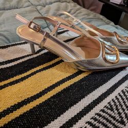 Valentino VLogo pumps 