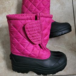 Snow Boots