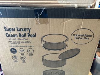 Super Luxury Ocean Ball Pool Pit New in box