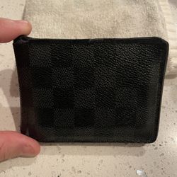 Louise Vuitton Men’s Wallet