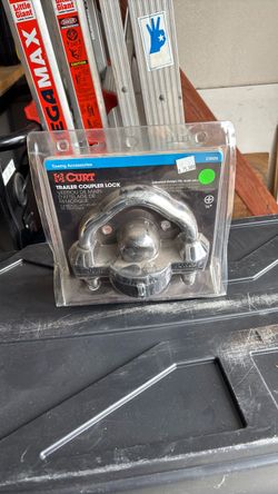 Trailer coupler lock
