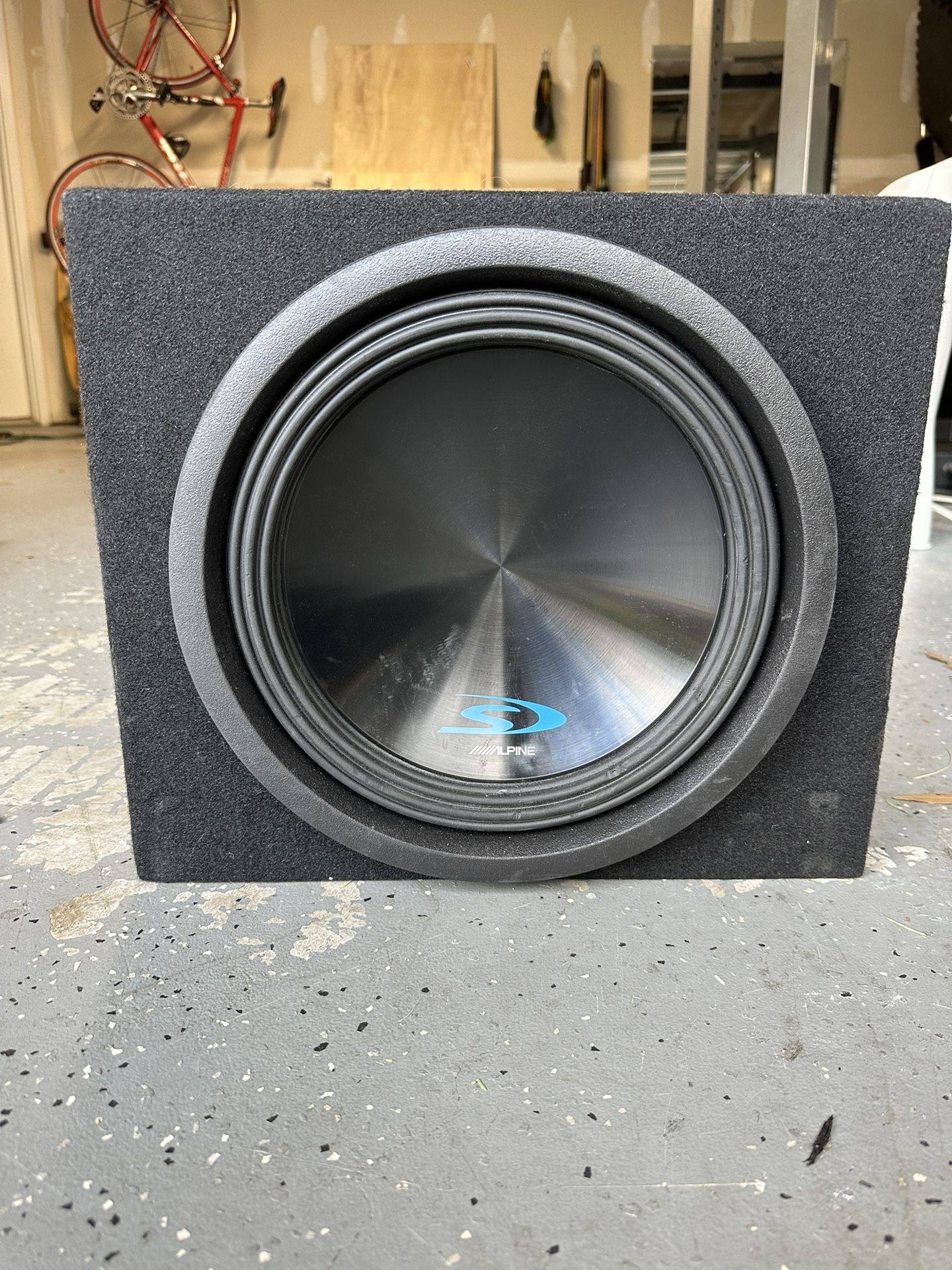 Alpine 12 Inch Subwoofer With Alpine M500 Amp