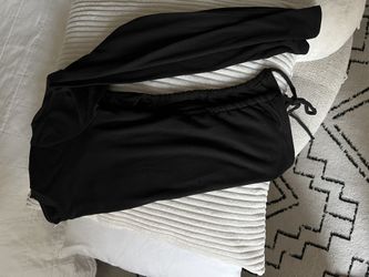 Black Long Sleeve Top Open Back 