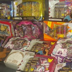 Pokémon Huge BUNDLE WITH ETB 2021
