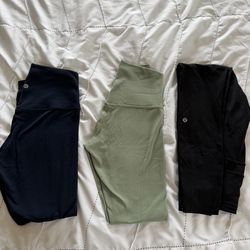 Lululemon tights size 4 and 6