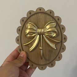 mirror and bow wall hook decor, brand new never used 